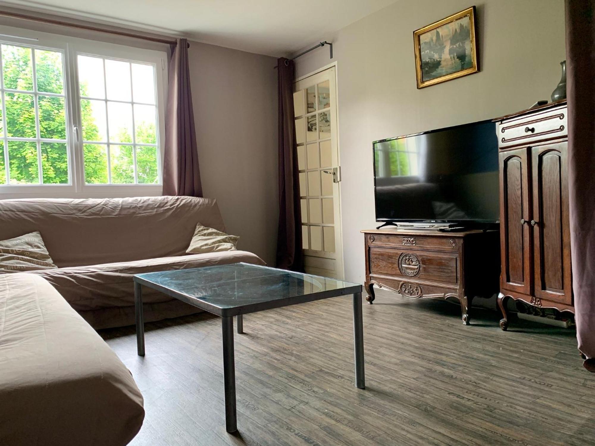 Villa Chez Madame Titus à Ormoy-Villers Extérieur photo